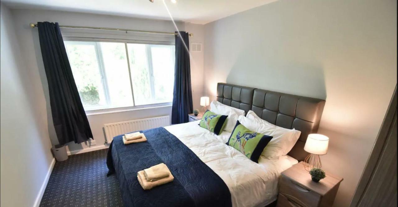 3-Bedroom Comfy Home In Solihull Exterior foto